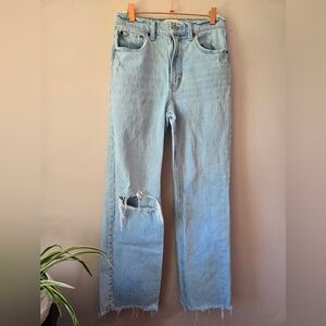 VIBE CHECK: Abercrombie & Fitch The ‘90s Relaxed High Rise Jeans ✨